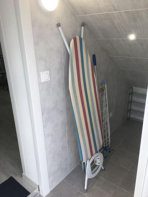 Jolie Et Agreable Proche Des Plages Et De L Espagne Apartment