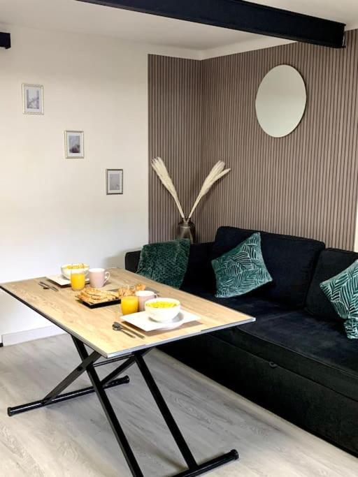Jolie Et Agreable Proche Des Plages Et De L Espagne Apartment *